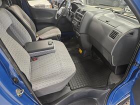 Toyota Hiace vaihtoauto