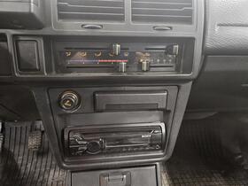 Mazda 323 vaihtoauto