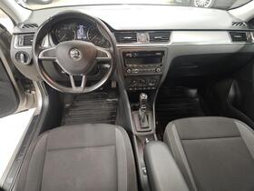 Skoda Rapid vaihtoauto