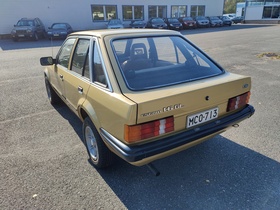 Ford Escort vaihtoauto