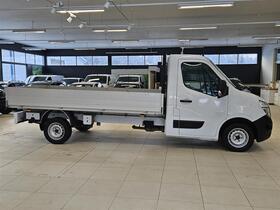 Nissan NV400 vaihtoauto