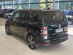 Volkswagen Touran vaihtoauto