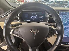 Tesla Model S vaihtoauto