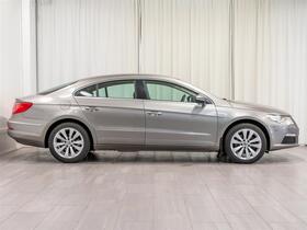 Volkswagen Passat CC vaihtoauto