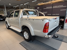 Toyota Hilux vaihtoauto