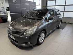 Toyota Verso vaihtoauto