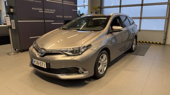 Toyota Auris vaihtoauto