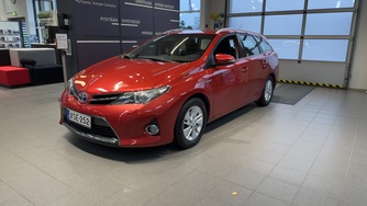 Toyota Auris vaihtoauto