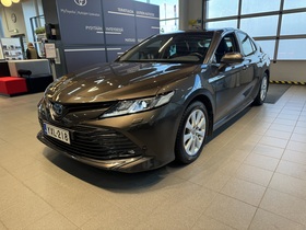 Toyota Camry vaihtoauto