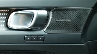 Volvo EX40 vaihtoauto