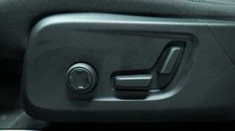 Volvo EX40 vaihtoauto