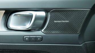 Volvo EC40 vaihtoauto