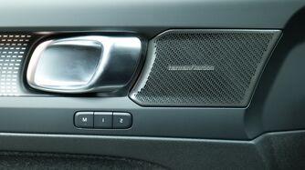 Volvo EC40 vaihtoauto