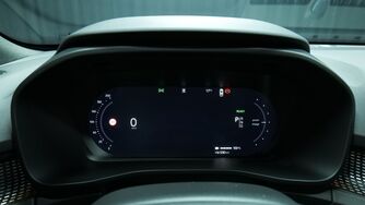 Volvo EX40 vaihtoauto