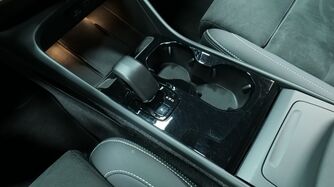 Volvo EX40 vaihtoauto