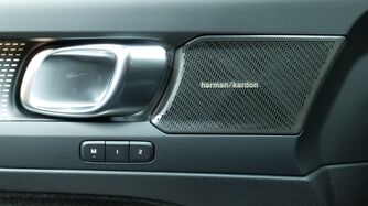 Volvo EC40 vaihtoauto