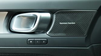 Volvo EX40 vaihtoauto