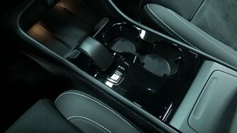 Volvo EX40 vaihtoauto