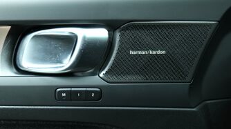 Volvo EX40 vaihtoauto