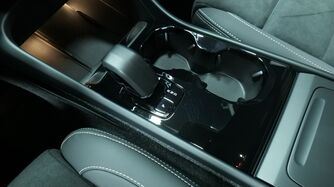 Volvo EX40 vaihtoauto