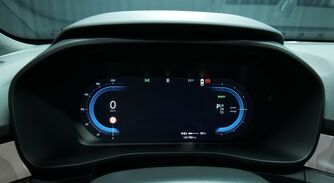 Volvo EX40 vaihtoauto