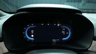 Volvo EX40 vaihtoauto