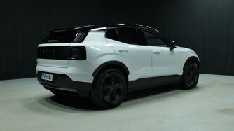 Volvo EX30 Cross Country vaihtoauto