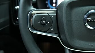 Volvo EX40 vaihtoauto