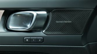 Volvo EC40 vaihtoauto