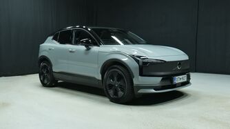 Volvo EX30 Cross Country vaihtoauto