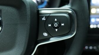 Volvo EX40 vaihtoauto