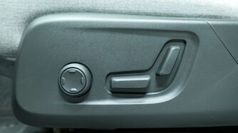 Volvo EX40 vaihtoauto