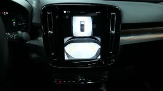 Volvo EC40 vaihtoauto