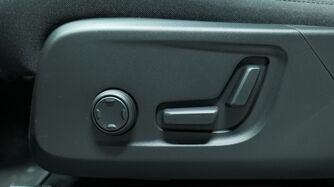 Volvo EX40 vaihtoauto