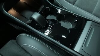 Volvo EX40 vaihtoauto