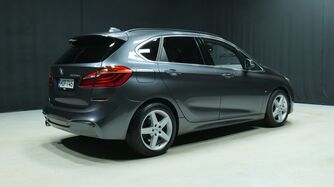 BMW 225 vaihtoauto