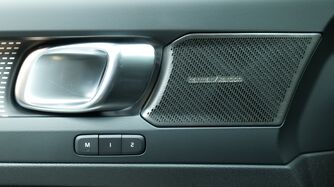 Volvo EX40 vaihtoauto