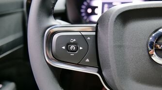 Volvo EX40 vaihtoauto