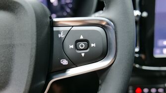 Volvo EX40 vaihtoauto