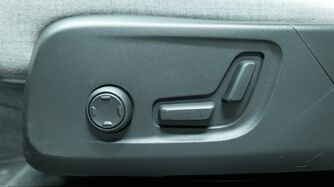 Volvo EX40 vaihtoauto