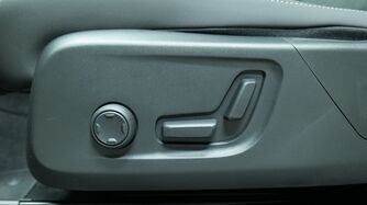 Volvo EC40 vaihtoauto