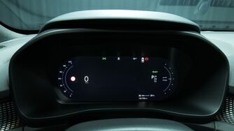 Volvo EX40 vaihtoauto