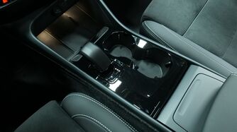 Volvo EC40 vaihtoauto