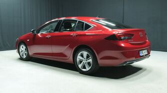 Opel Insignia vaihtoauto