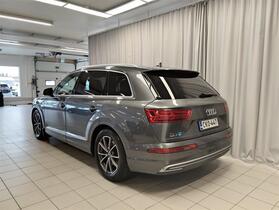 Audi Q7 vaihtoauto