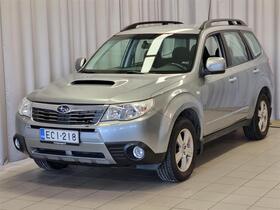 Subaru Forester vaihtoauto