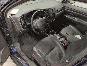 Mitsubishi Outlander vaihtoauto