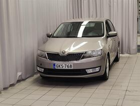 Skoda Rapid vaihtoauto