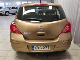Nissan Tiida vaihtoauto