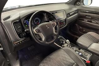 Mitsubishi Outlander PHEV vaihtoauto